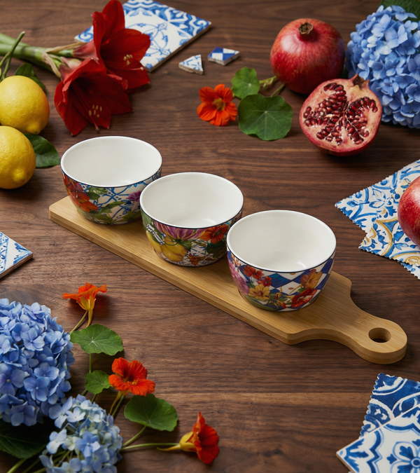 Dolce Vita Appetizer Serving Set – 3 Bowls with Wooden Stand